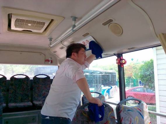 clip_image005.jpg clip_image005.jpg