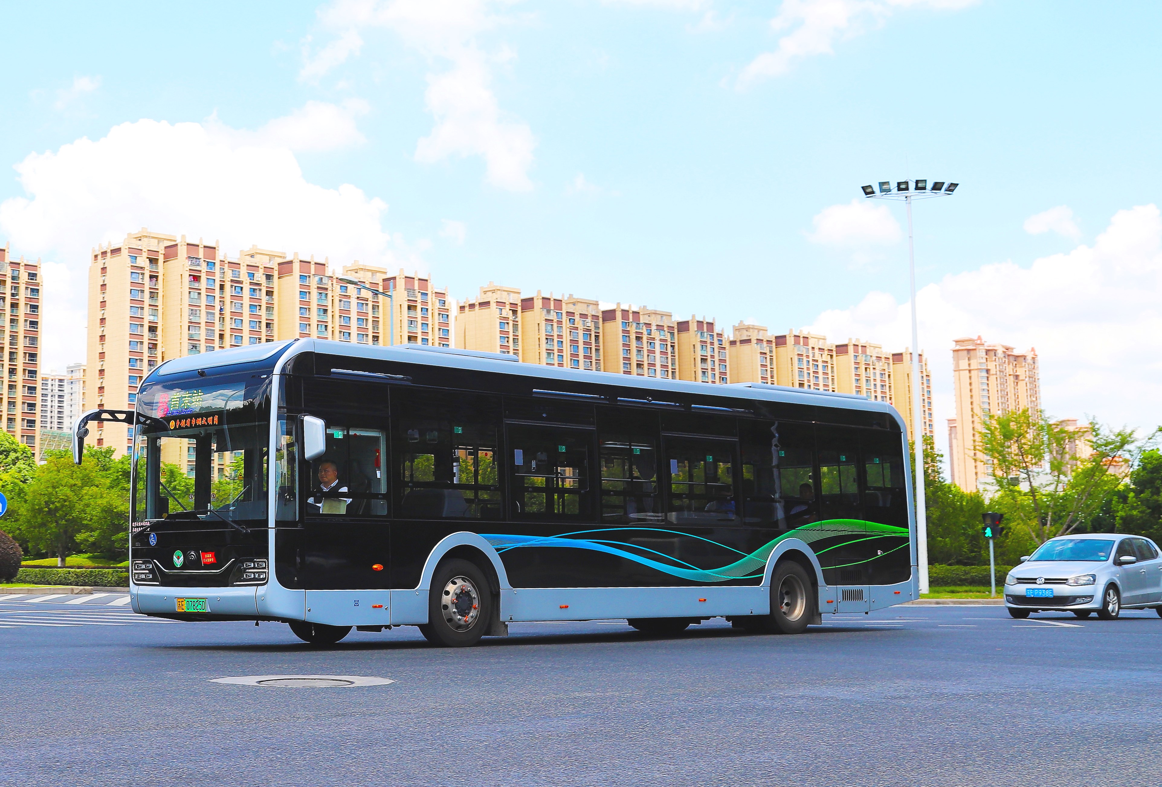 黑金剛?cè)韴D.jpg 黑金剛?cè)韴D.jpg