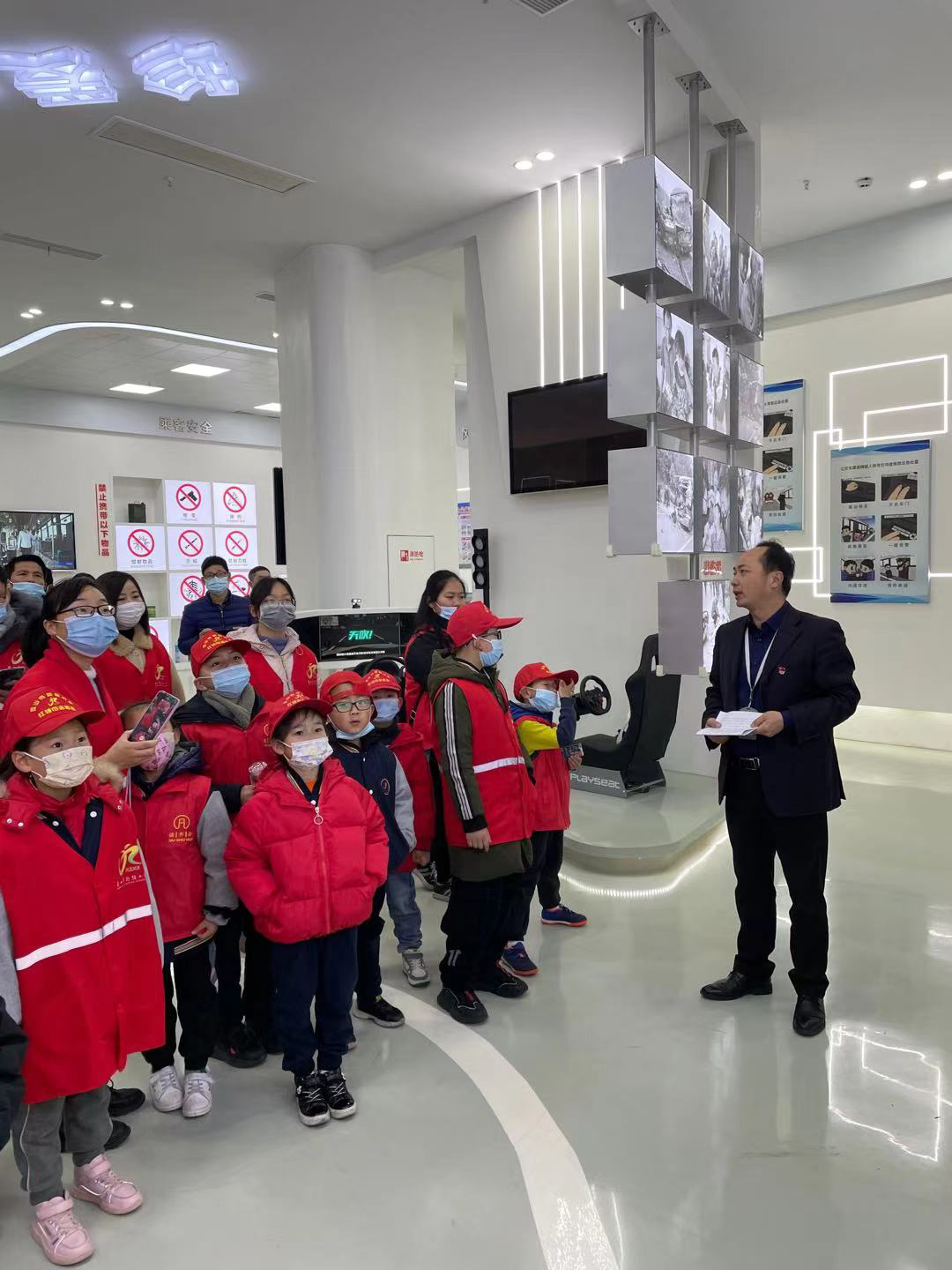 圖片2.png 圖片2.png